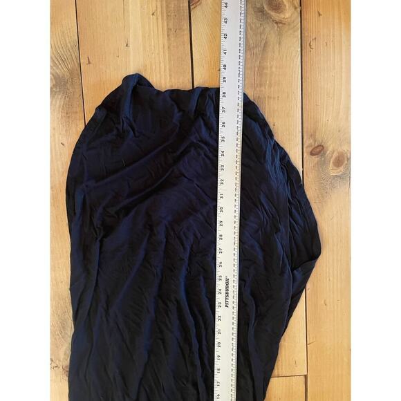 Lilbetter womens black maxi dress. side slits. size small. - Picture 7 of 7